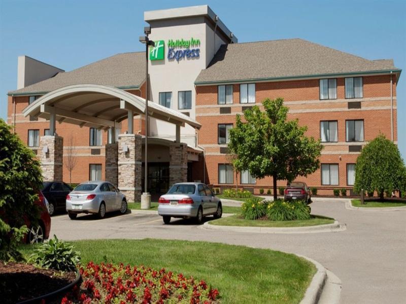 Holiday Inn Express Romulus / Detroit Airport By Ihg Екстер'єр фото