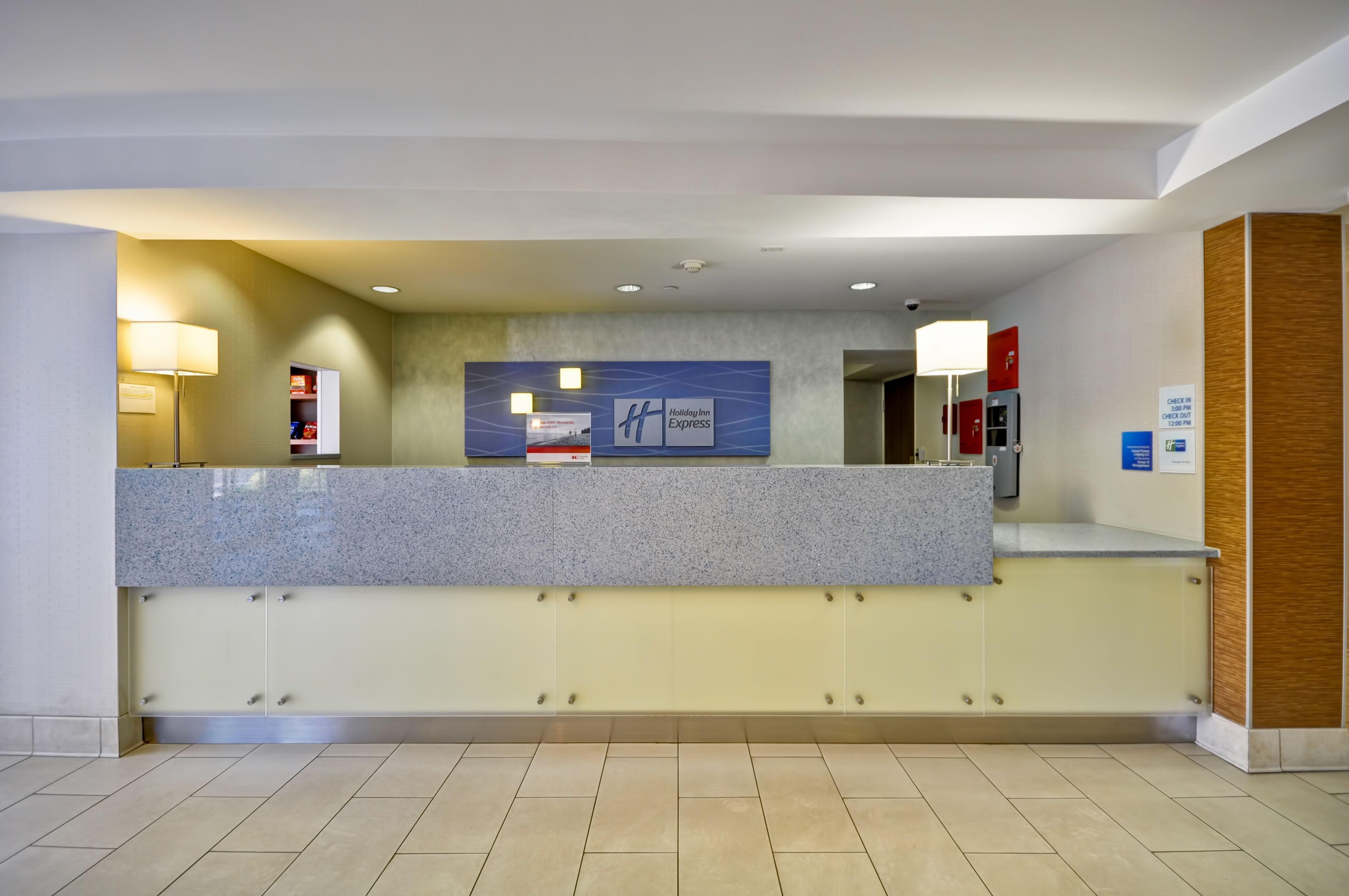 Holiday Inn Express Romulus / Detroit Airport By Ihg Екстер'єр фото